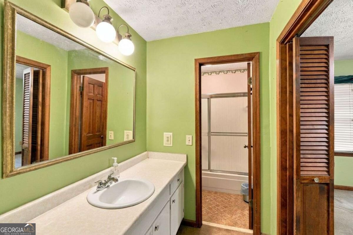 3020 Laura Lane Lithia Springs GA 30122