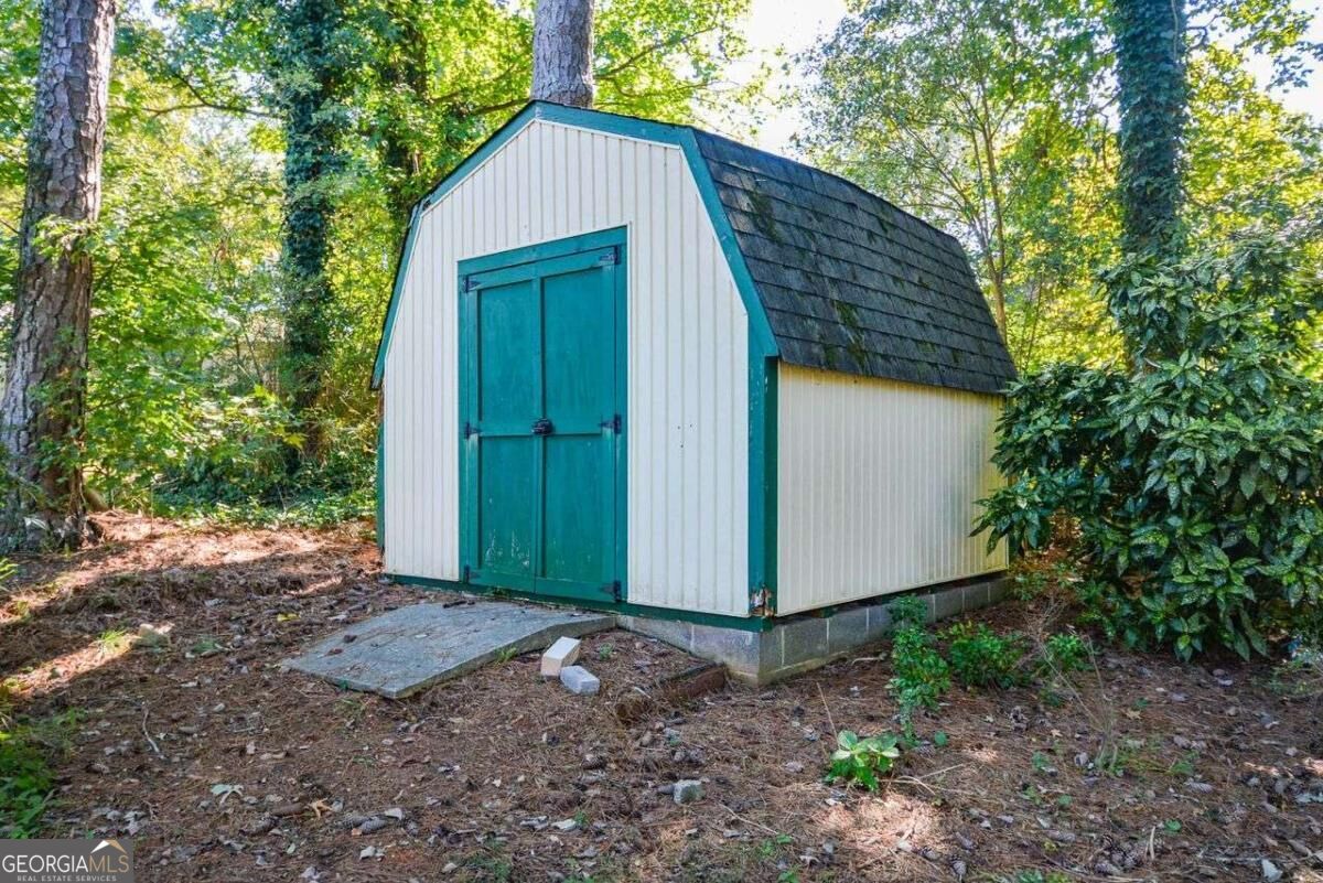 3020 Laura Lane Lithia Springs GA 30122