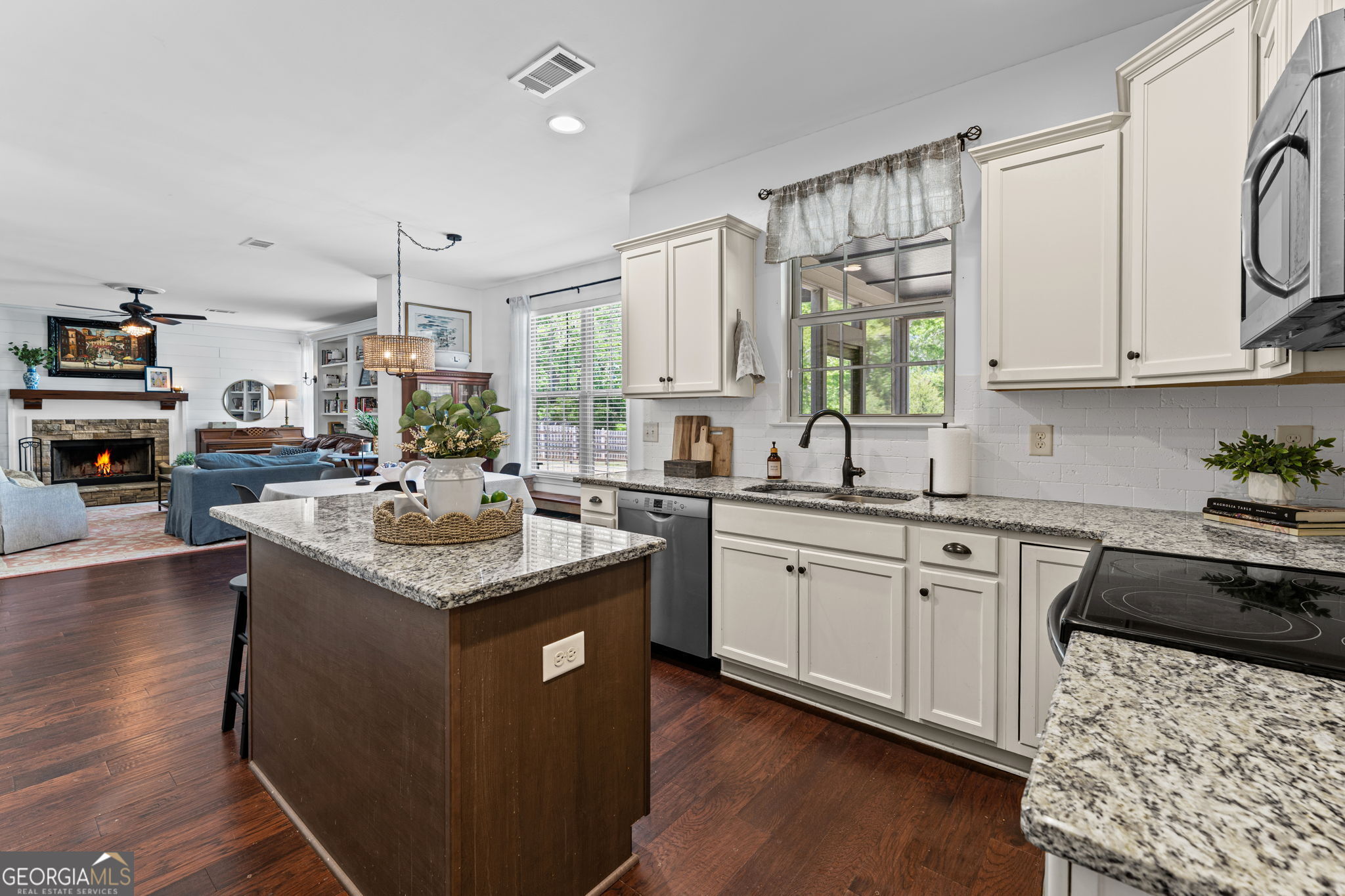 15 Austin Storey Circle Newnan GA 30263