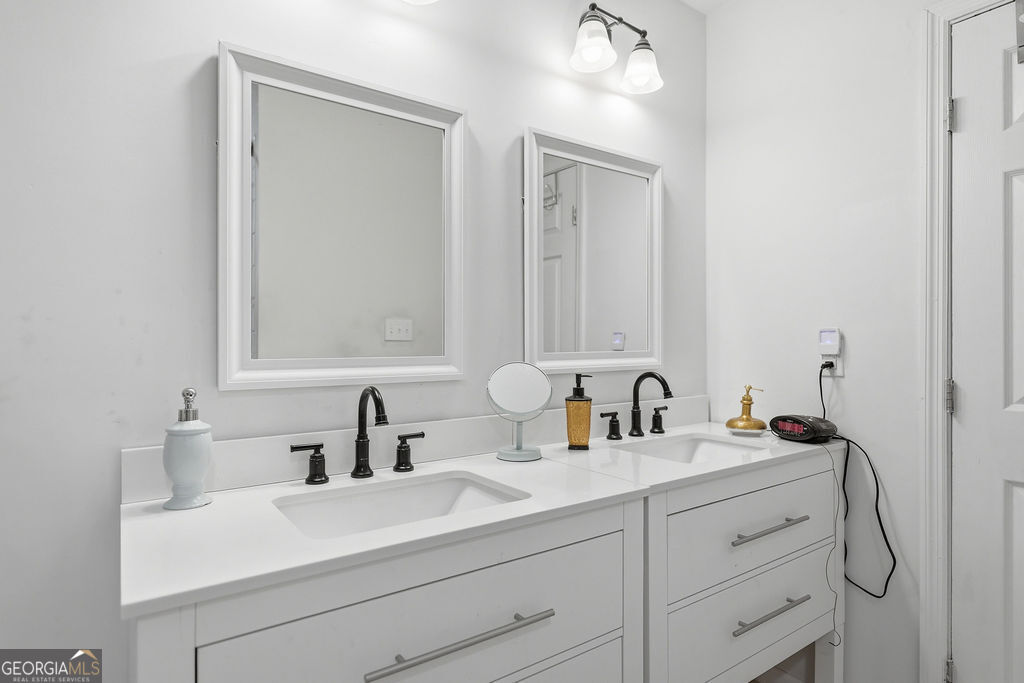 157 Watkins Drive Flovilla GA 30216