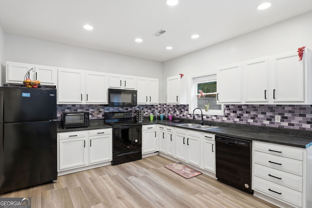 157 Watkins Drive Flovilla GA 30216