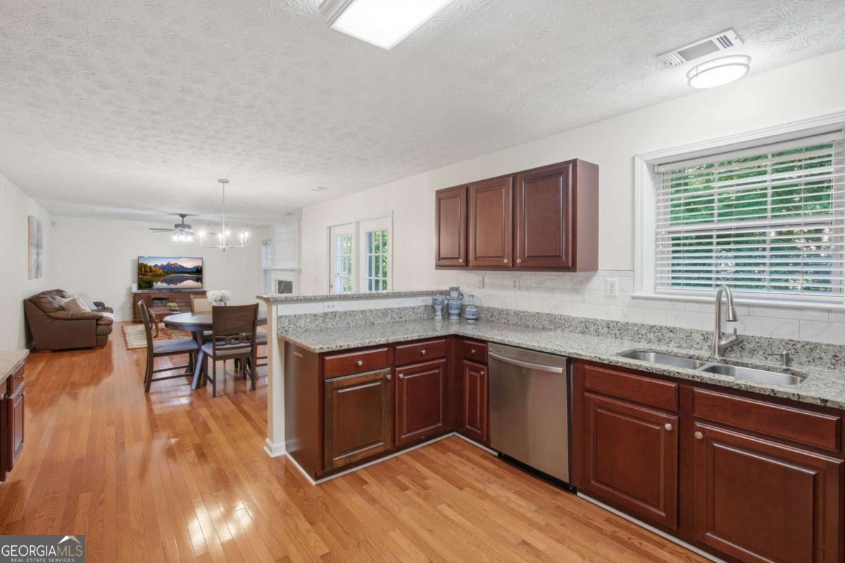 3385 Northcliff Drive Suwanee GA 30024