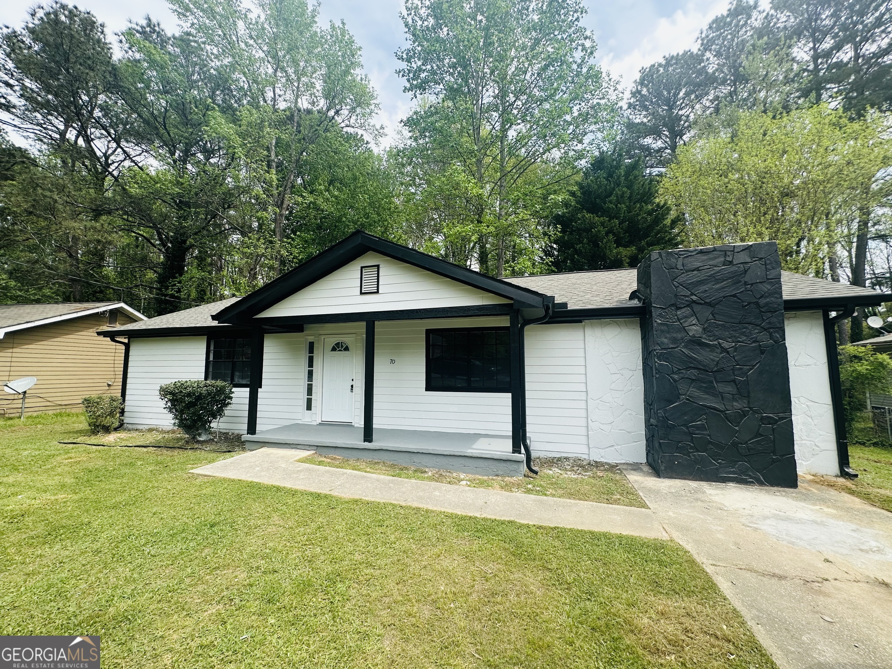 70 Darwin Drive Jonesboro GA 30238