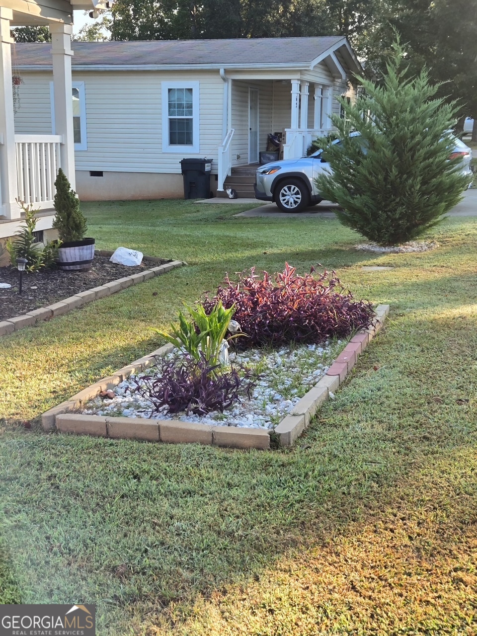 50 Meadow View Street Newnan GA 30263
