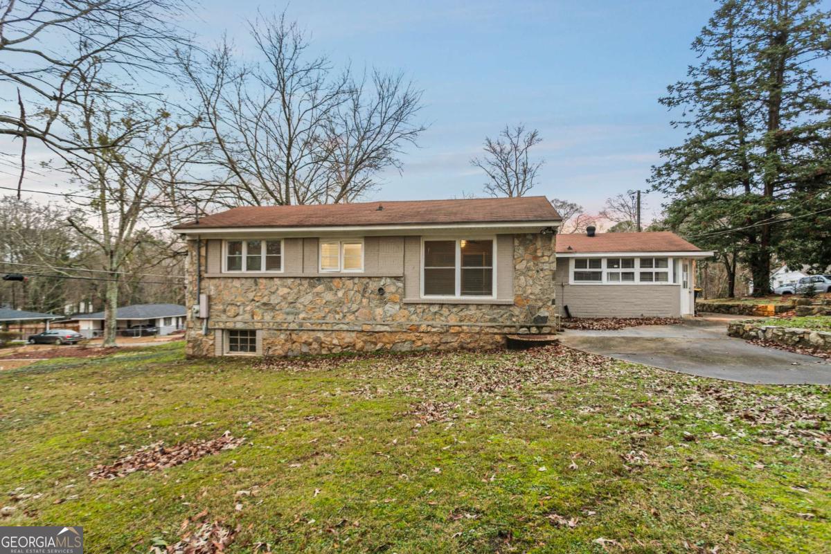 141 Fairview Drive Fairburn GA 30213