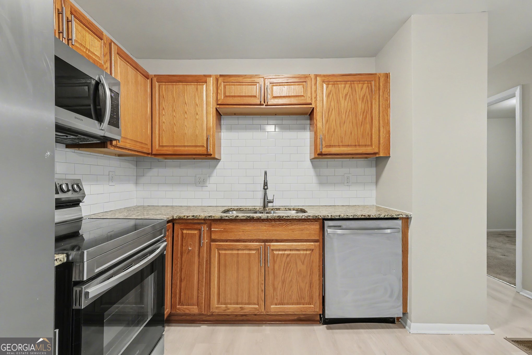 1722 Carpenter Court Conley GA 30288