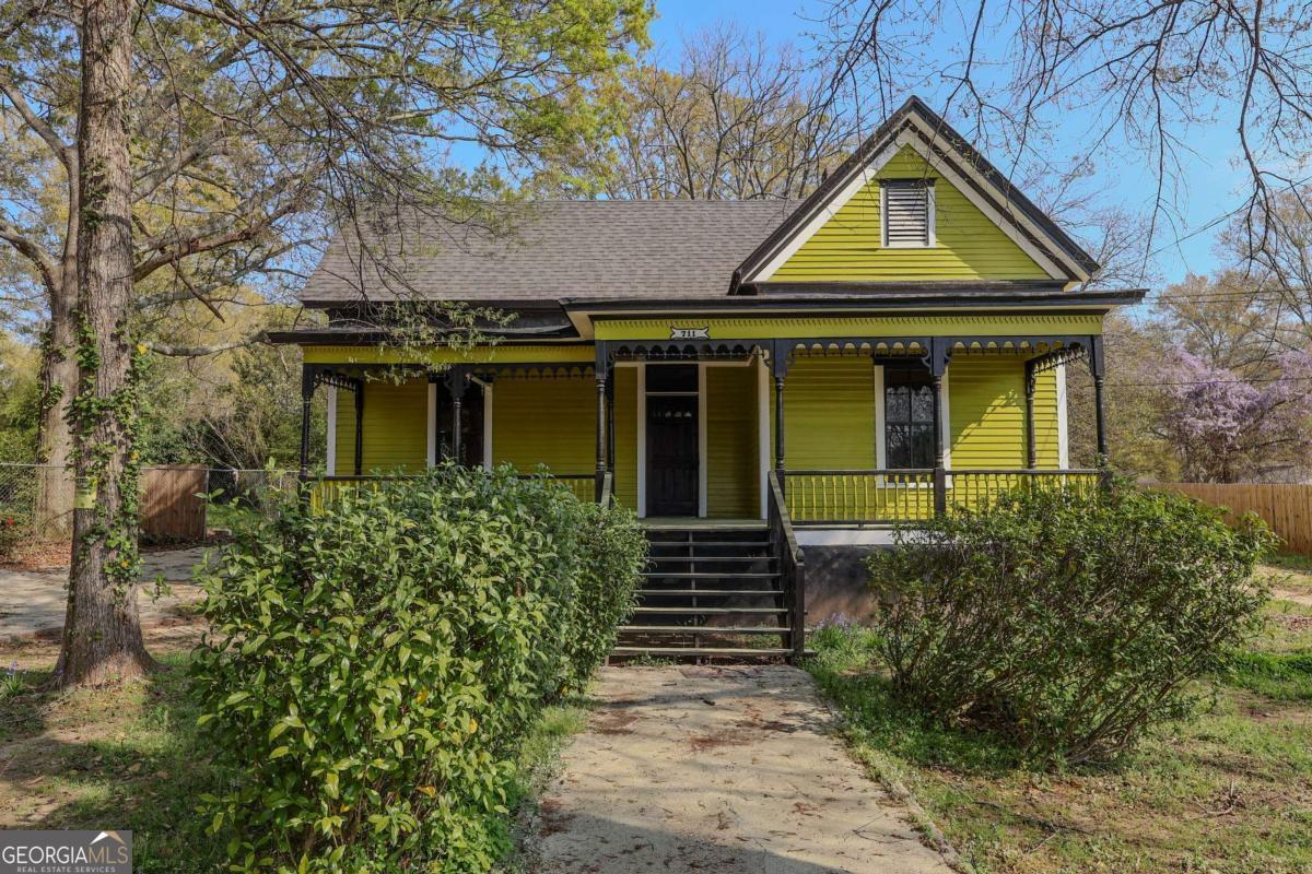 711 Davis Street Monroe GA 30655
