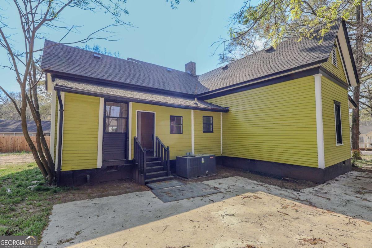 711 Davis Street Monroe GA 30655