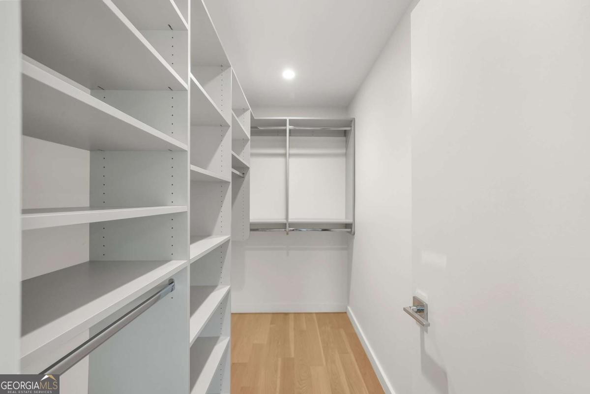 1260 Kingsley Circle NE Atlanta GA 30324
