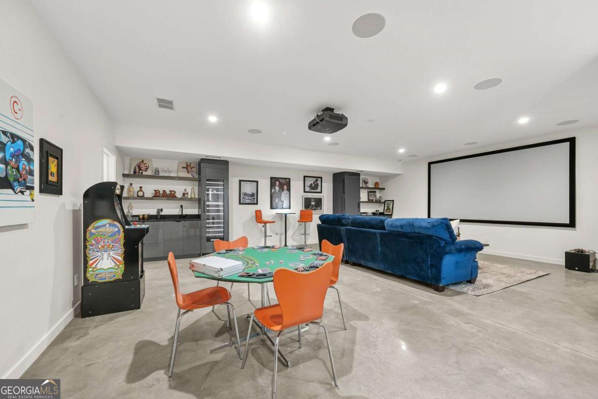 1260 Kingsley Circle NE Atlanta GA 30324