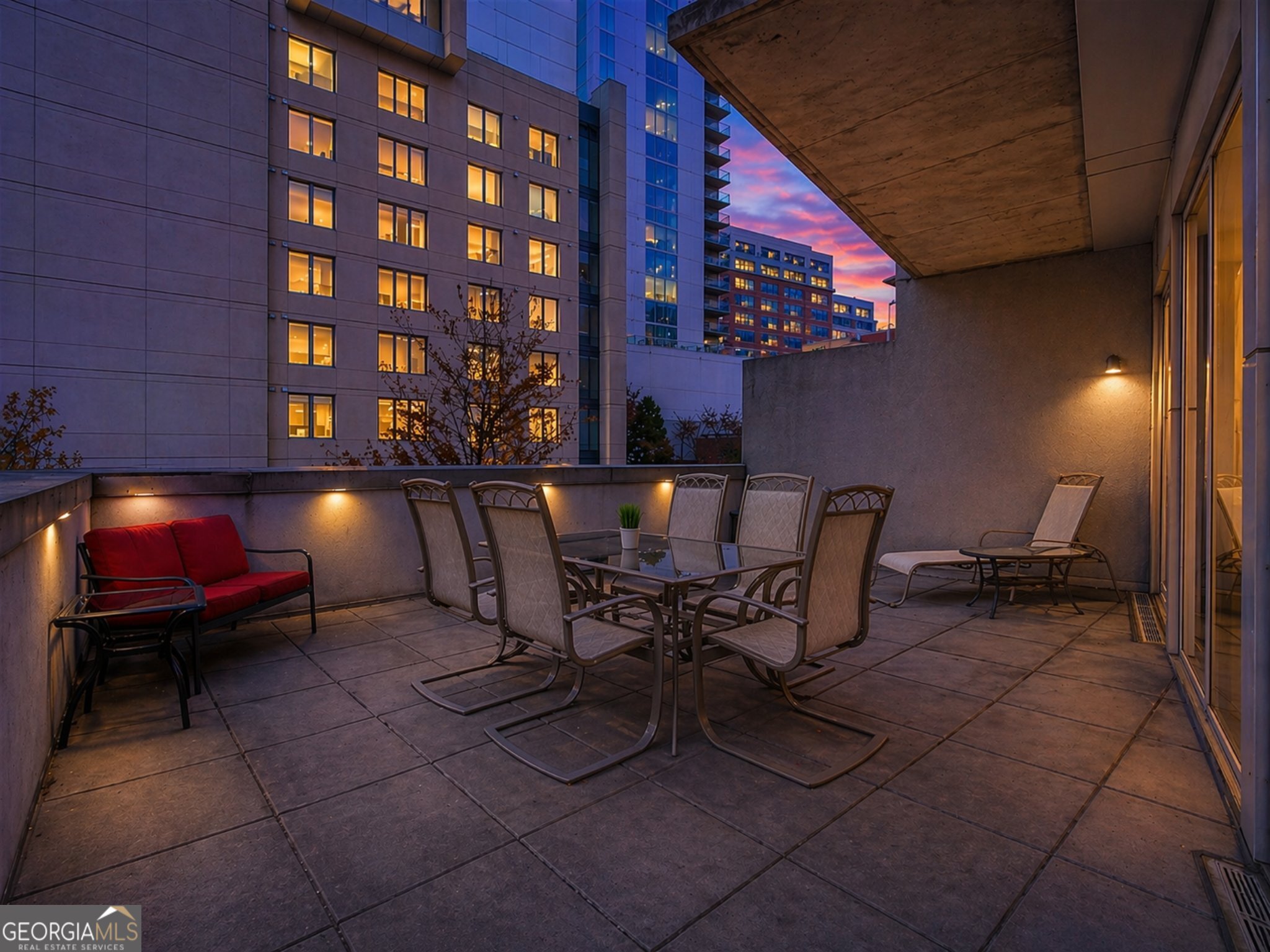 44 Peachtree Place NE Atlanta GA 30309