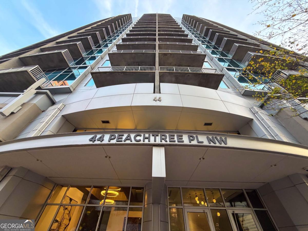 44 Peachtree Place NE Atlanta GA 30309