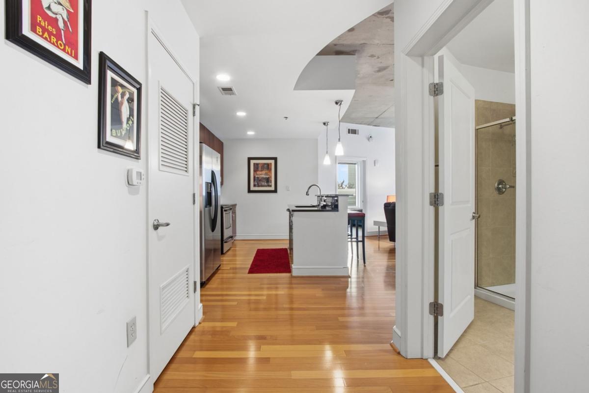 44 Peachtree Place NE Atlanta GA 30309