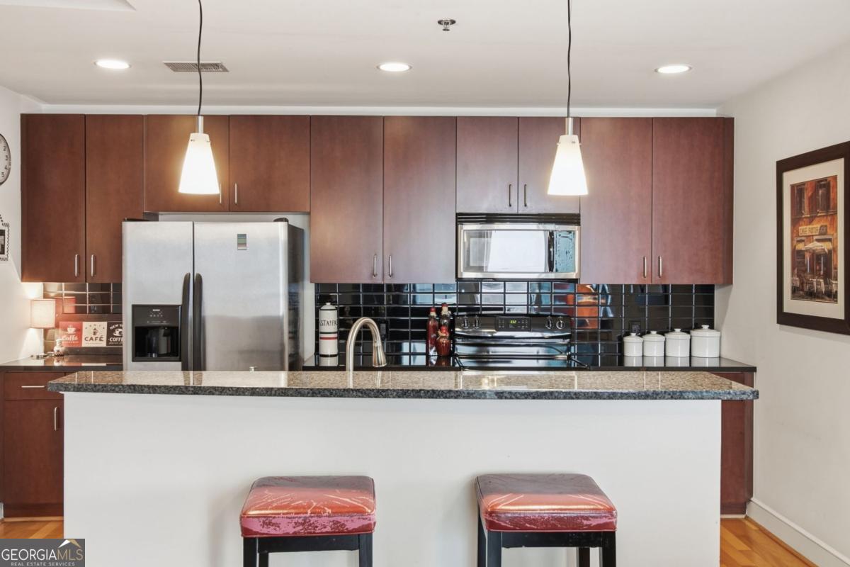 44 Peachtree Place NE Atlanta GA 30309