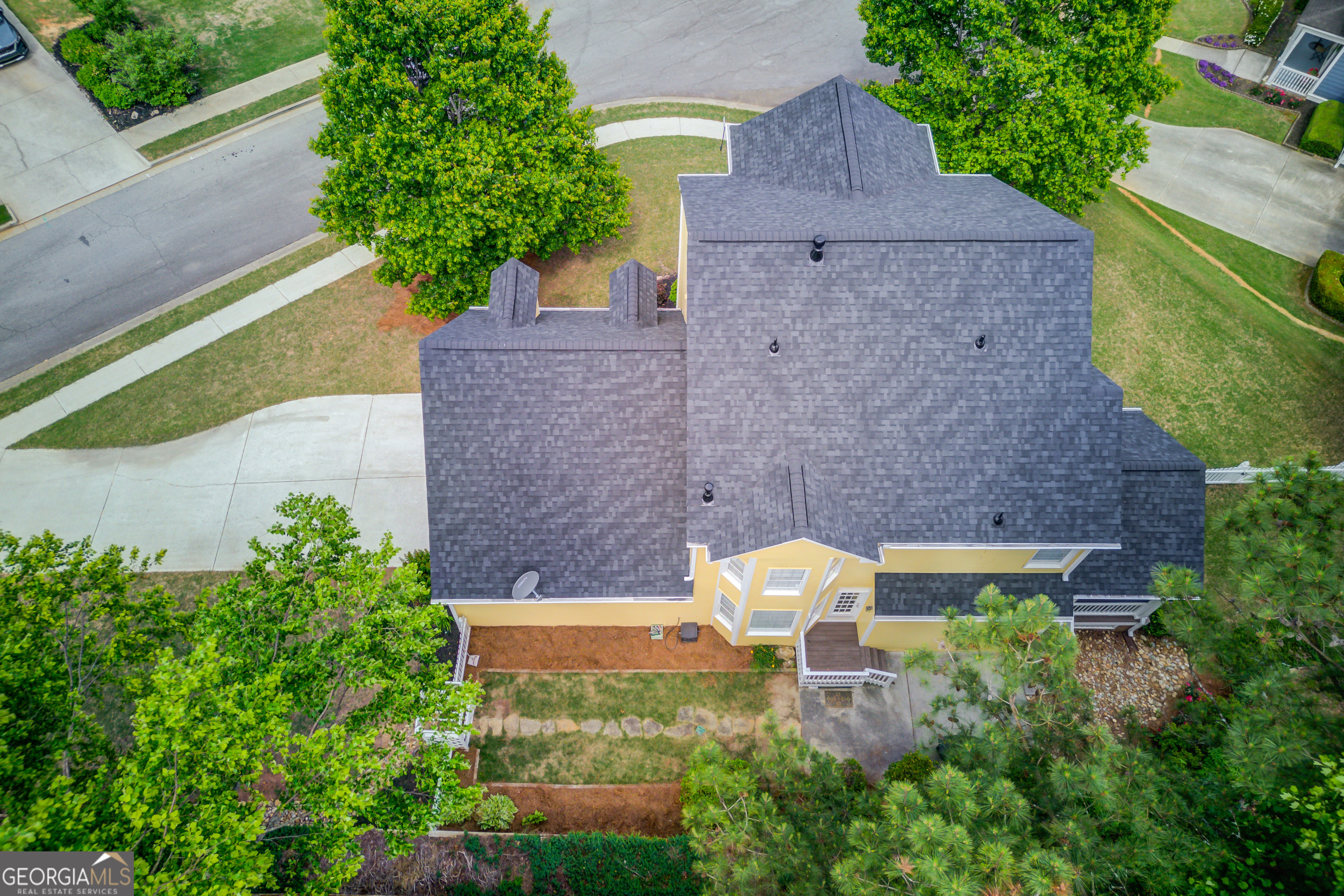 7314 Rocking Chair Lane Hoschton GA 30548