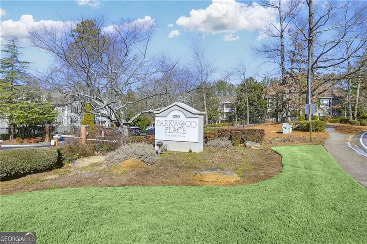 1250 Parkwood Circle SE Atlanta GA 30339