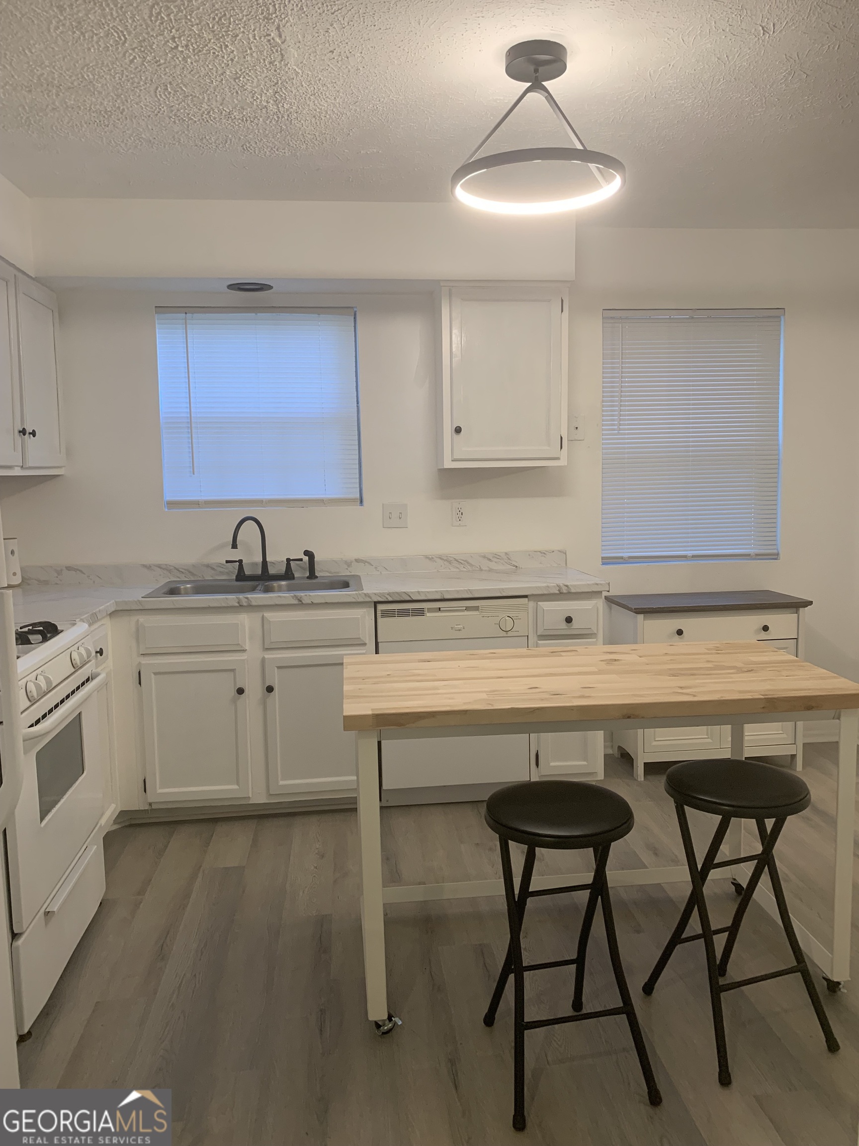 6182 Saint Charles Court Lithonia GA 30058