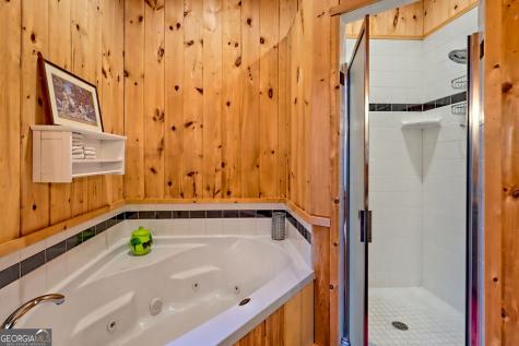341 Brookwood Lane Clarkesville GA 30523