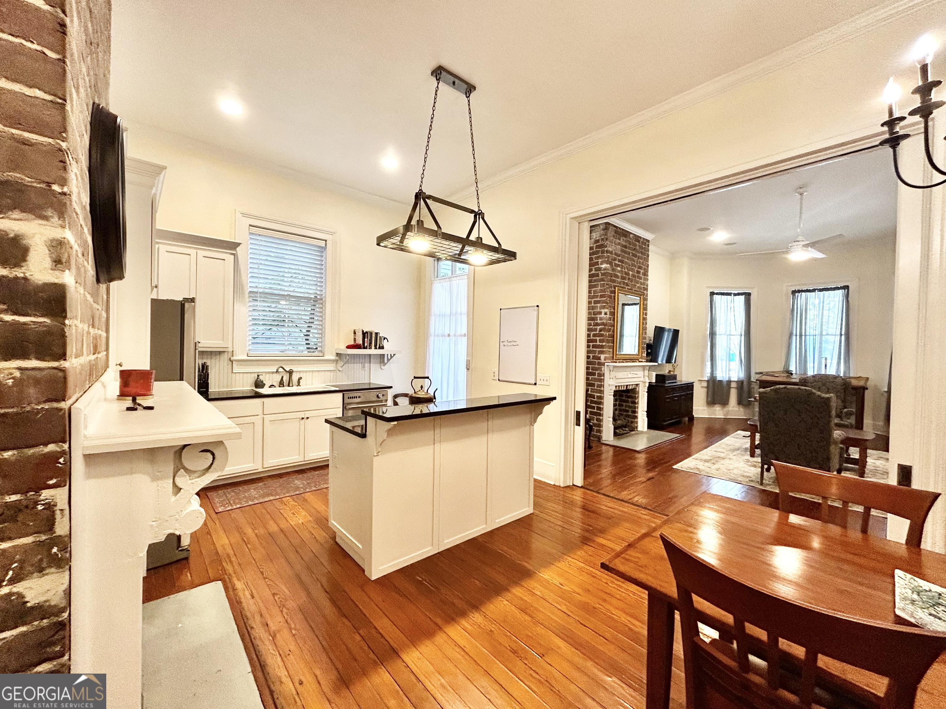 216 W Park Avenue Savannah GA 31401