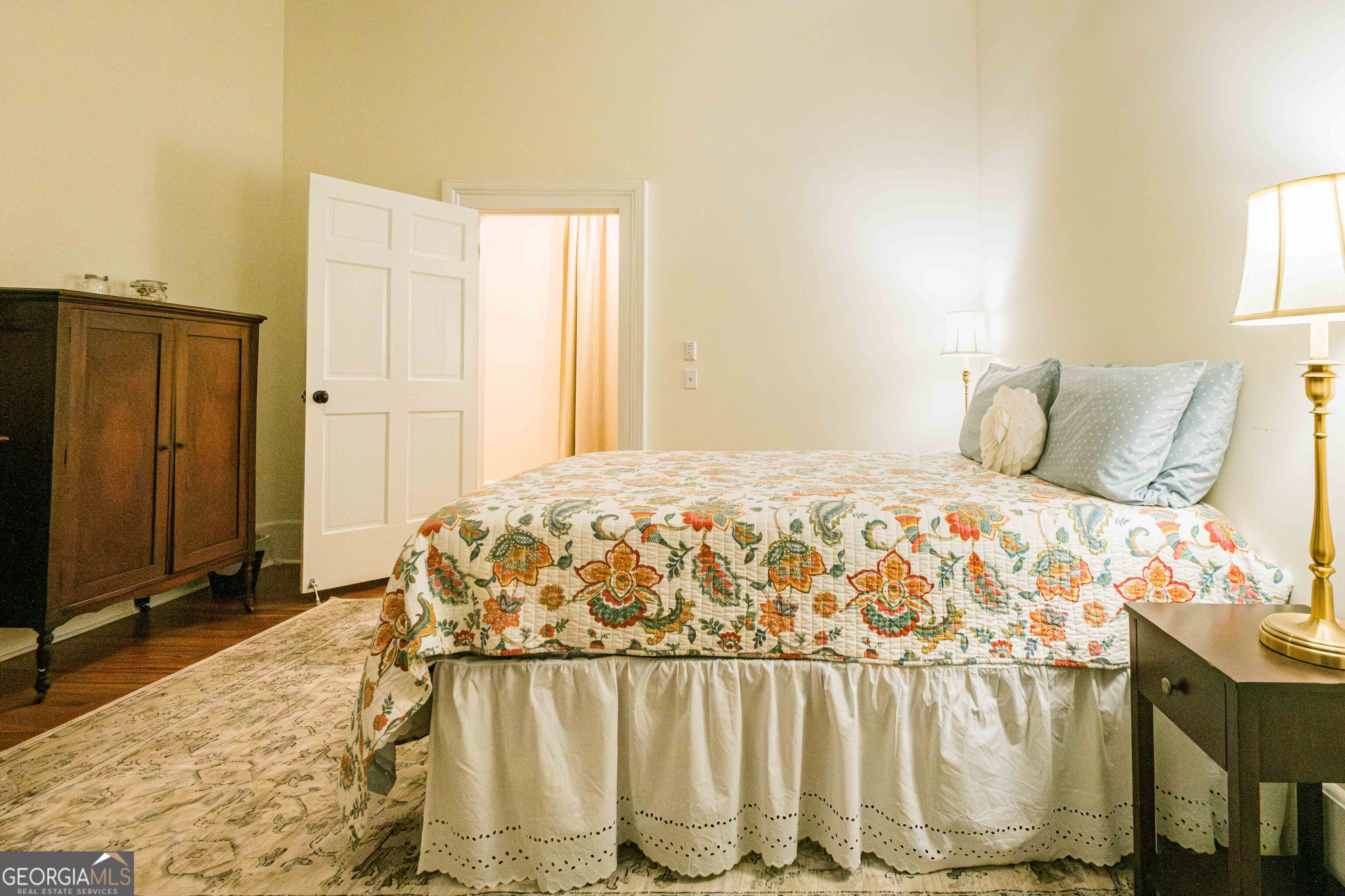 216 W Park Avenue Savannah GA 31401