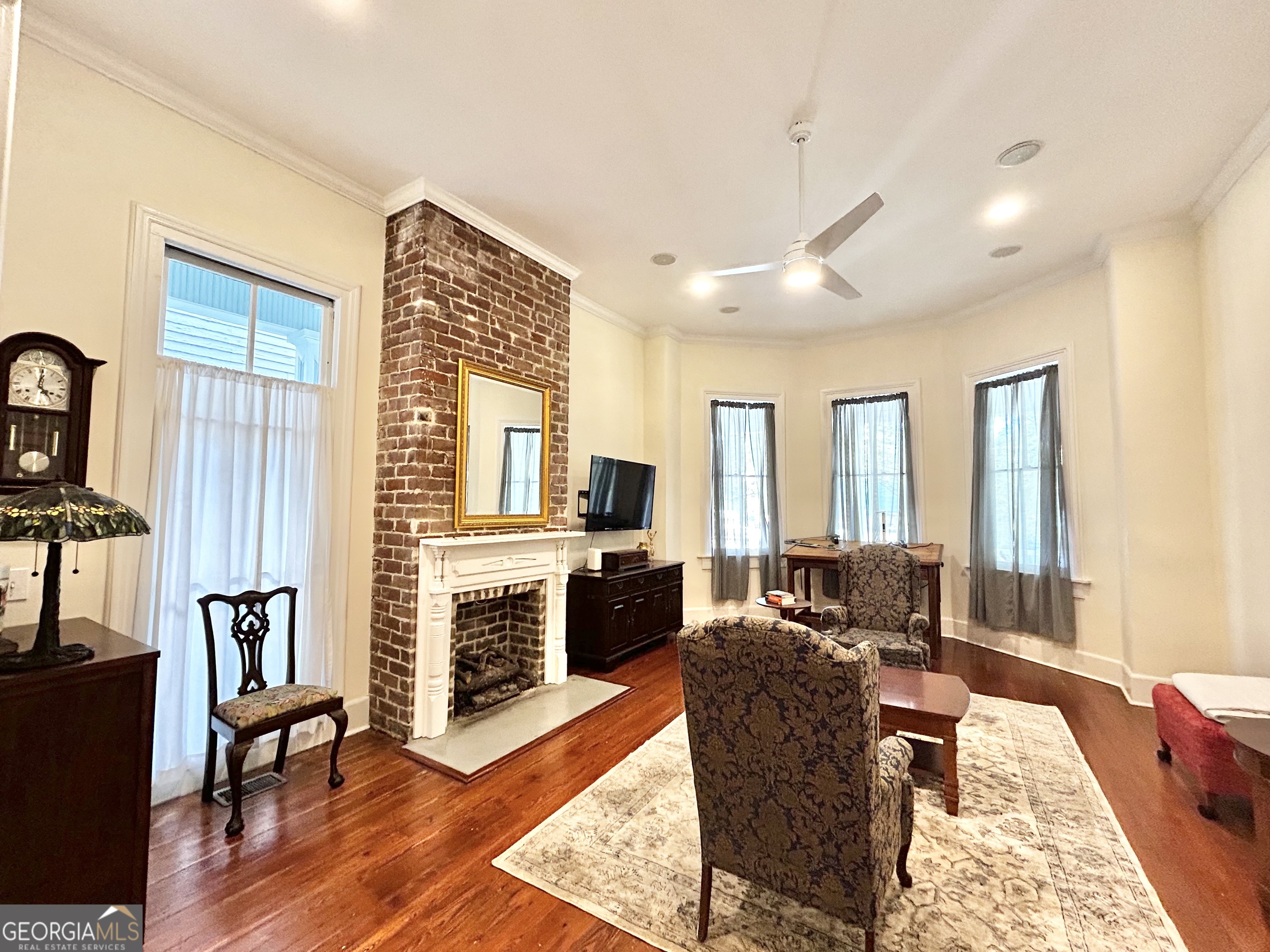 216 W Park Avenue Savannah GA 31401
