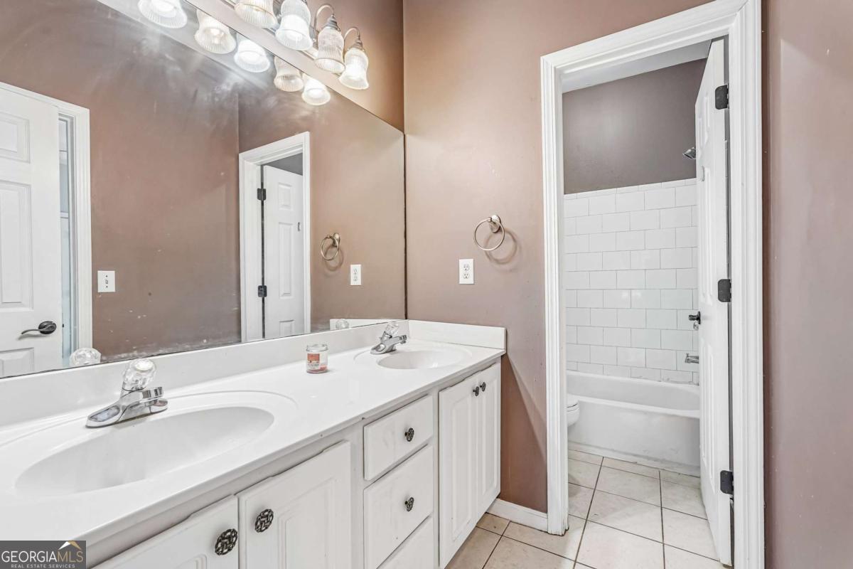 8658 Newborn Way Douglasville GA 30134