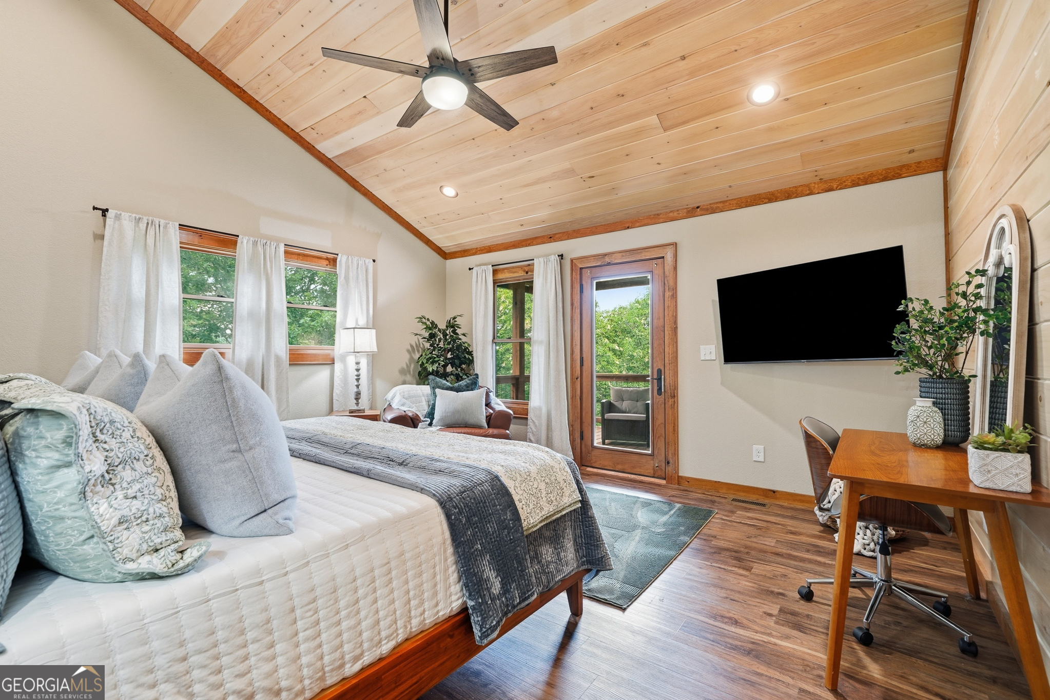 4687 Murphy Highway Mineral Bluff GA 30559