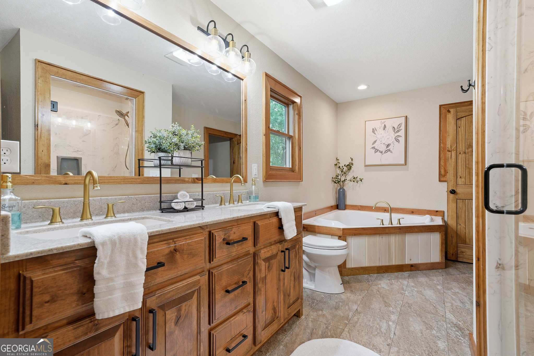 4687 Murphy Highway Mineral Bluff GA 30559