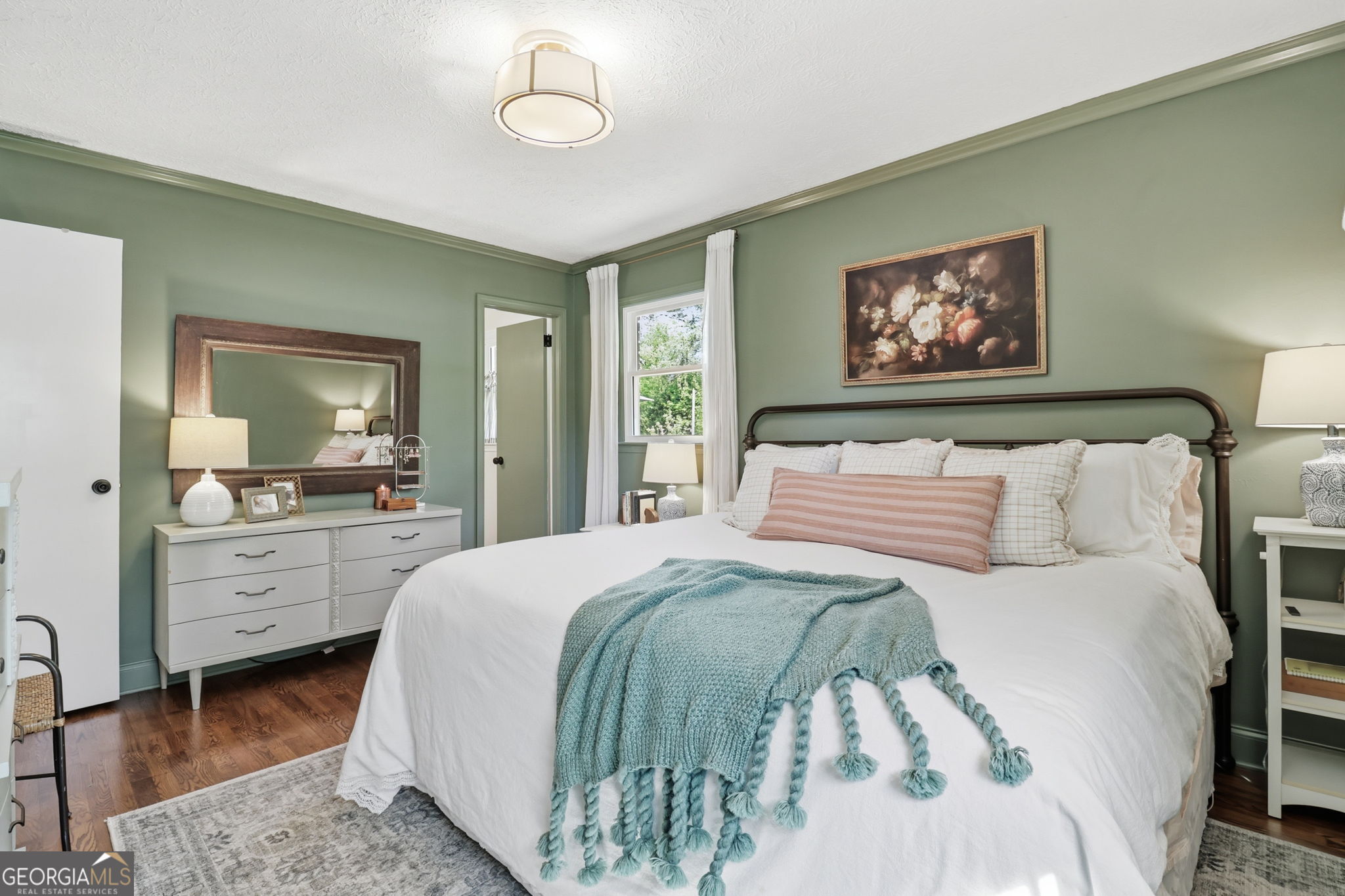 915 Pine Manor Marietta GA 30066