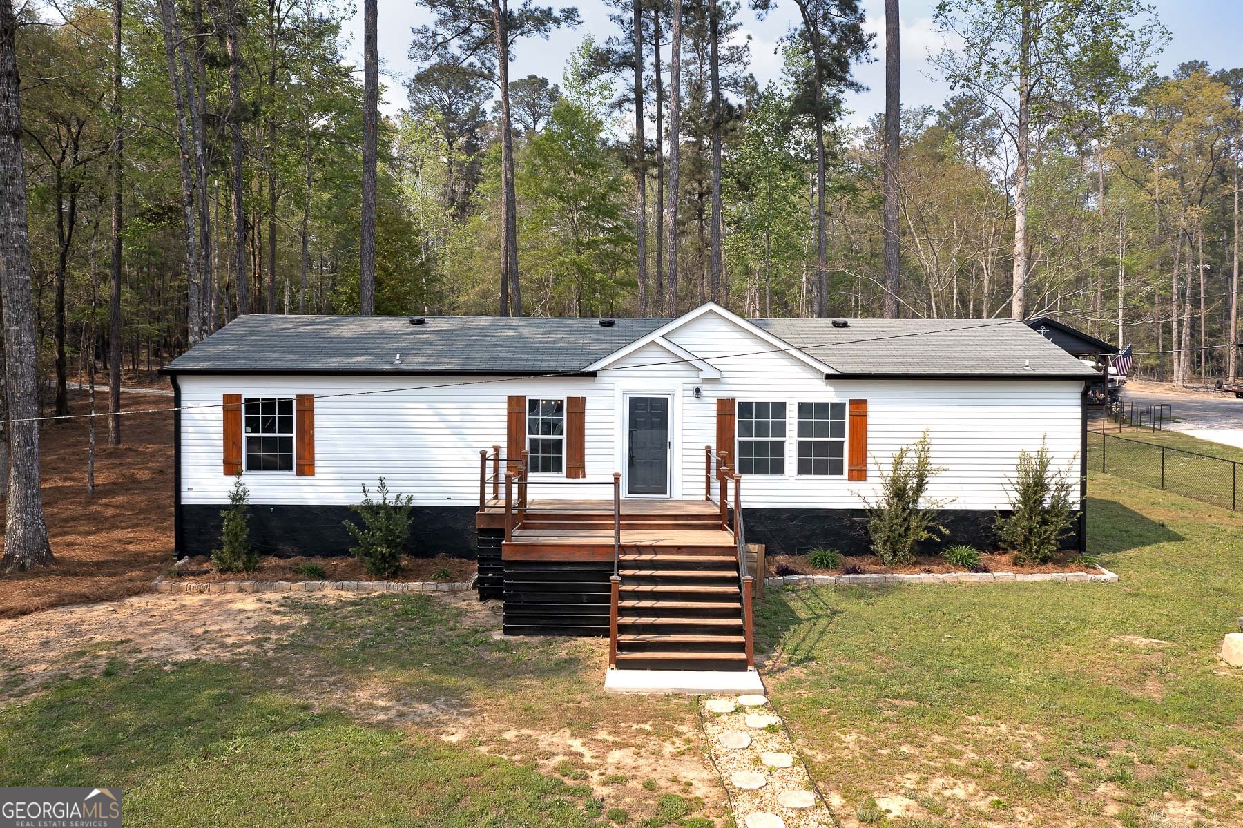 595 Barnetts Bridge Road Jackson GA 30233