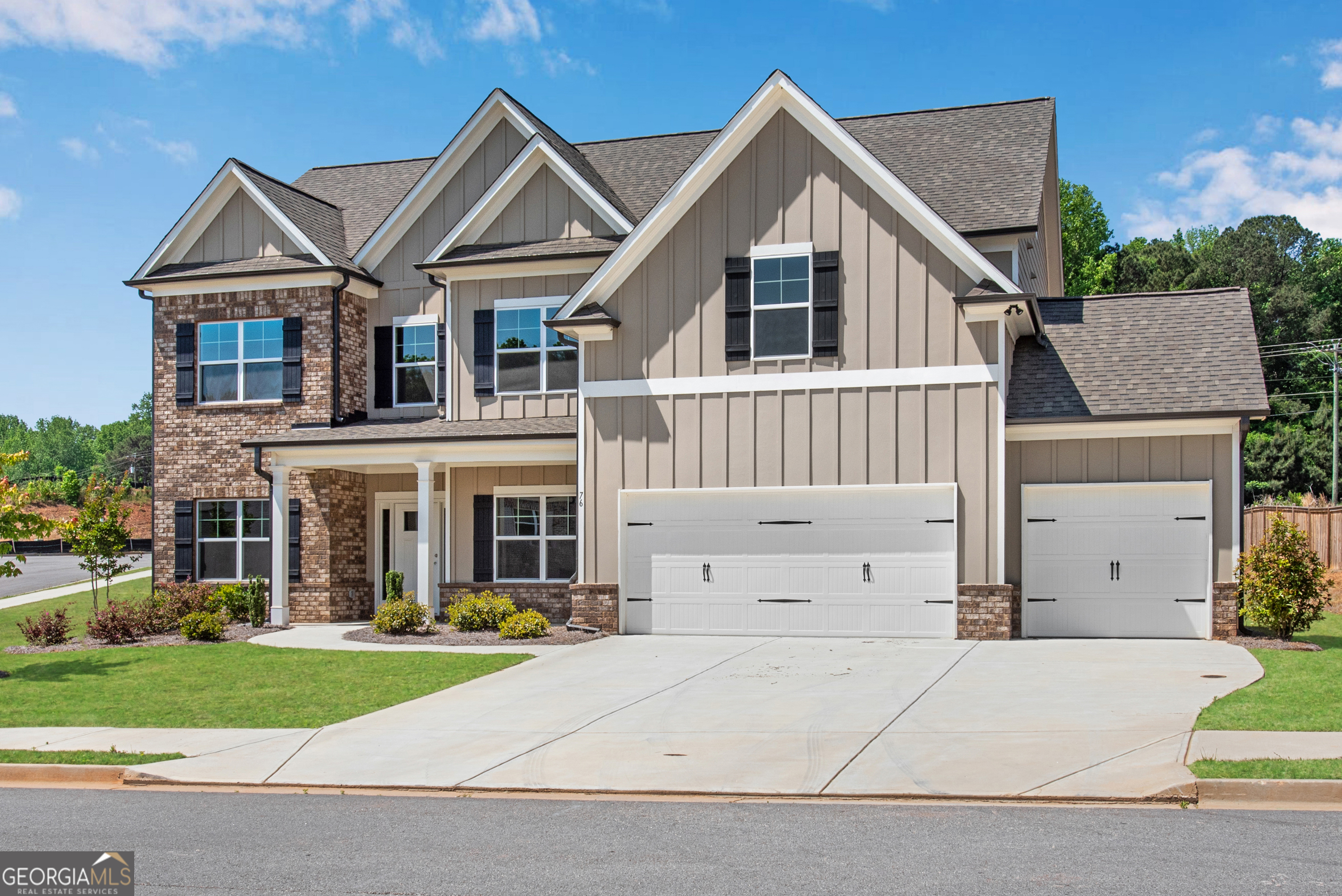 76 Hidden Fields Way Hoschton GA 30548