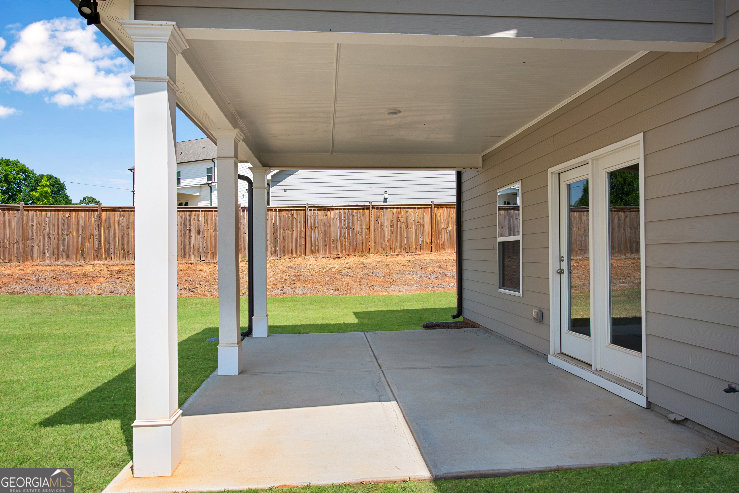 76 Hidden Fields Way Hoschton GA 30548