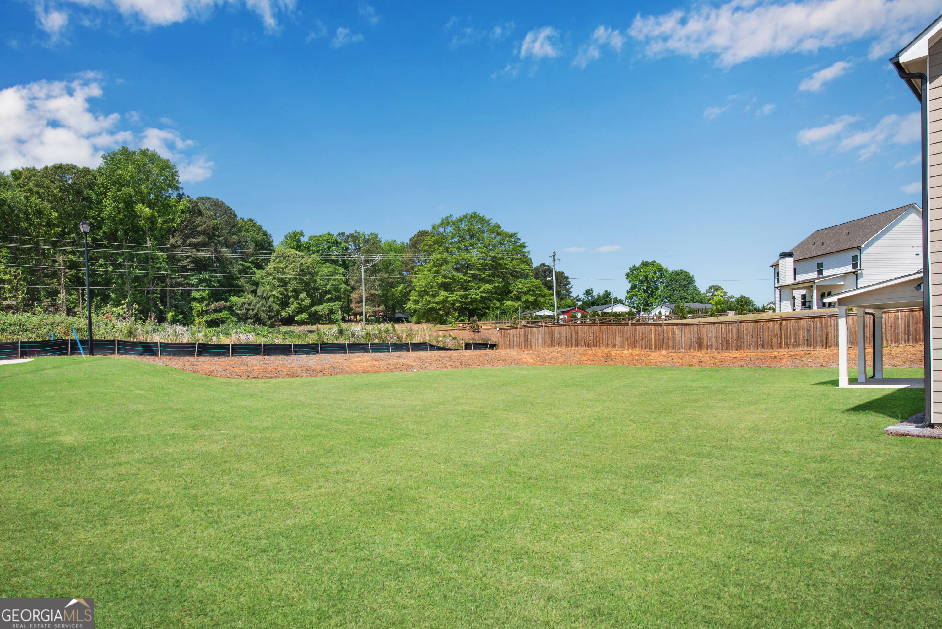 76 Hidden Fields Way Hoschton GA 30548