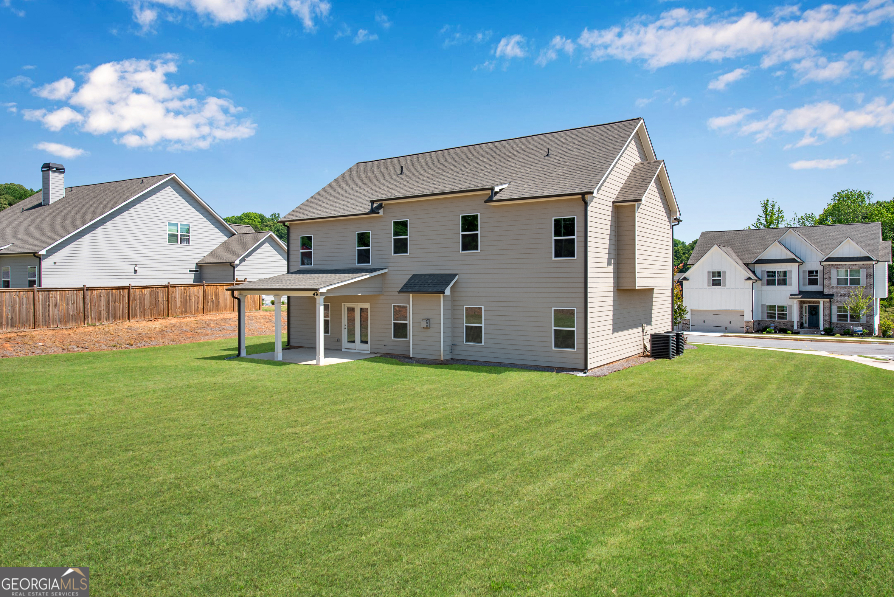 76 Hidden Fields Way Hoschton GA 30548