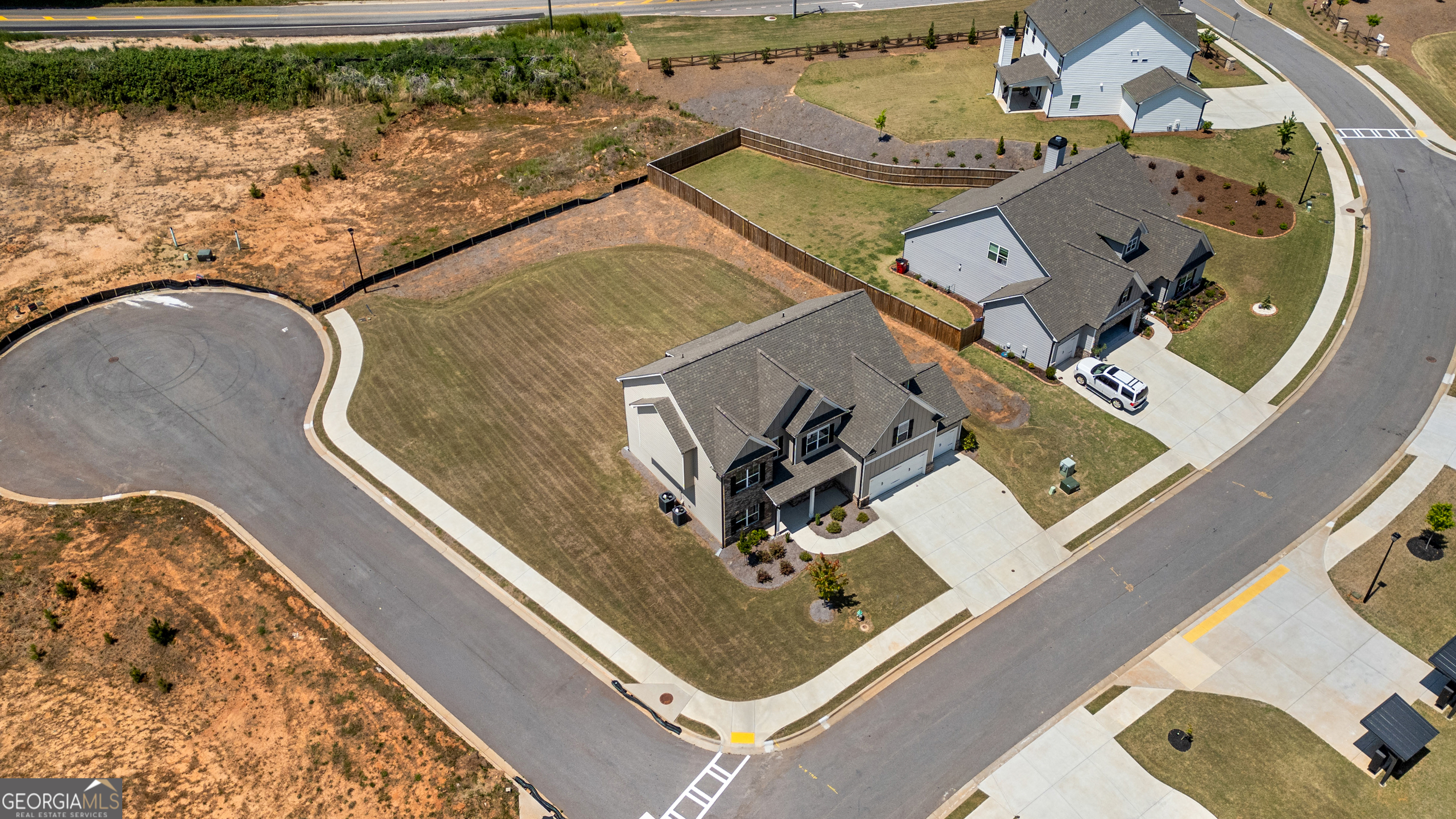 76 Hidden Fields Way Hoschton GA 30548