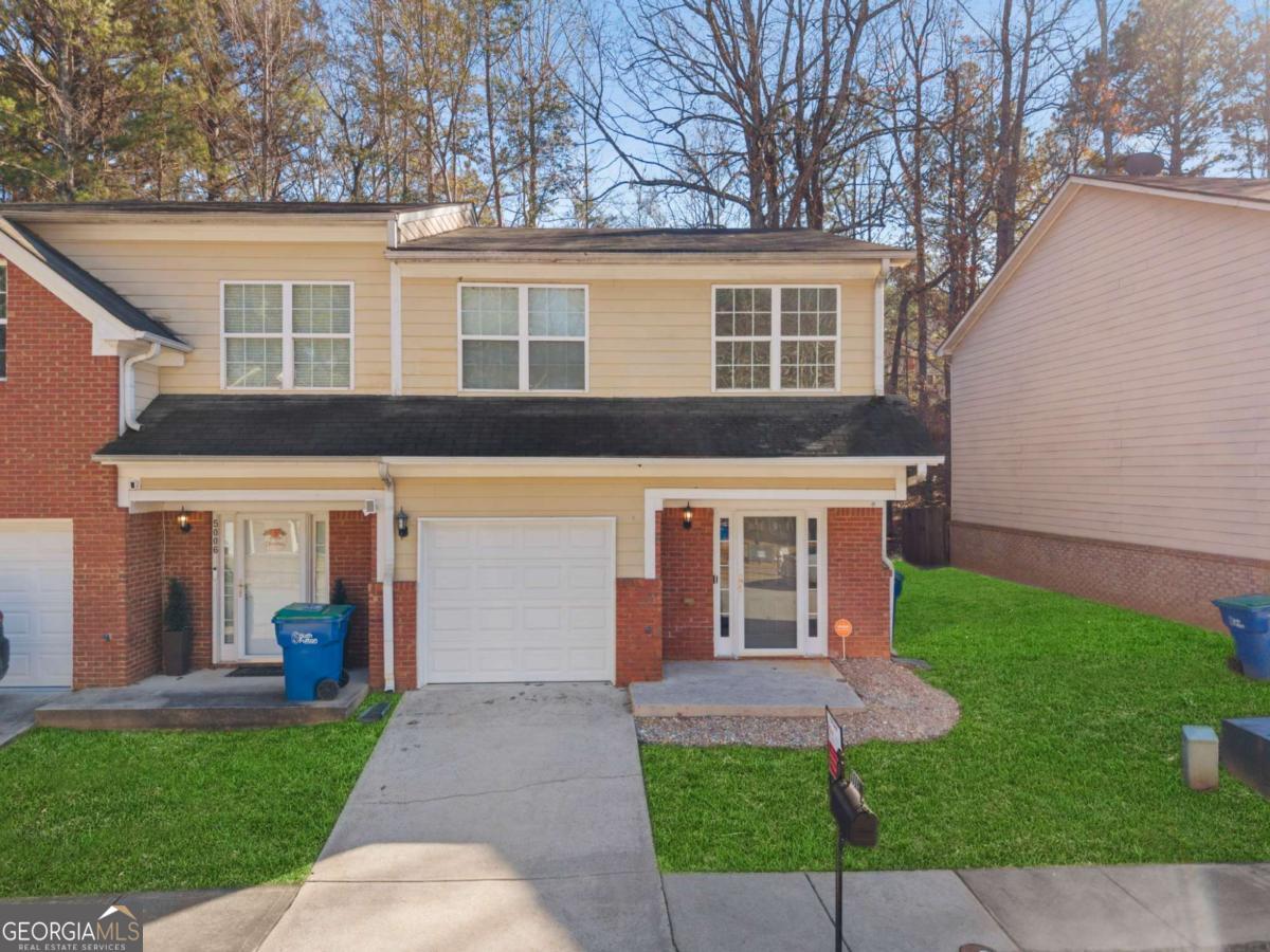 5008 Lower Elm Street Atlanta GA 30349