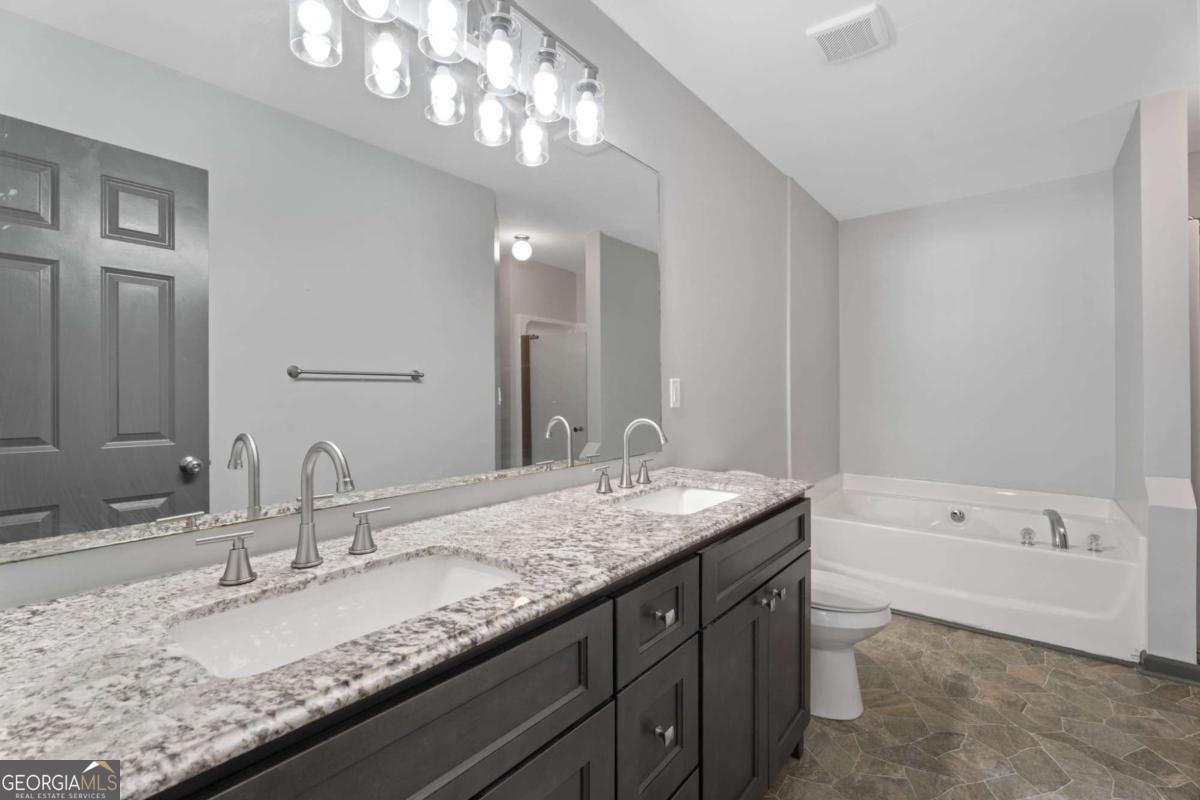 5008 Lower Elm Street Atlanta GA 30349