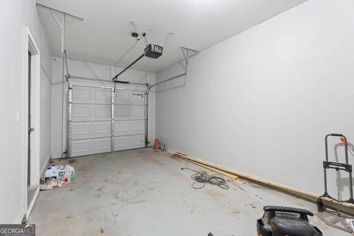 5008 Lower Elm Street Atlanta GA 30349