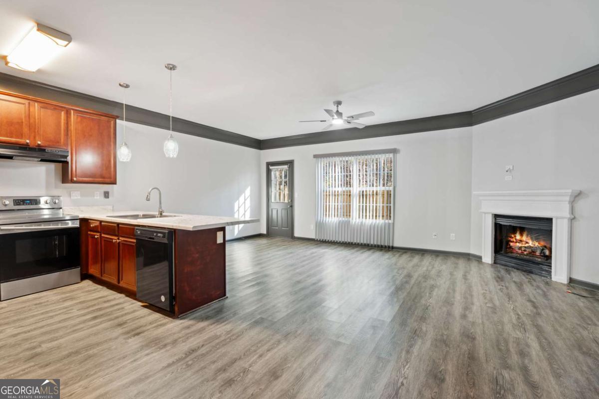 5008 Lower Elm Street Atlanta GA 30349