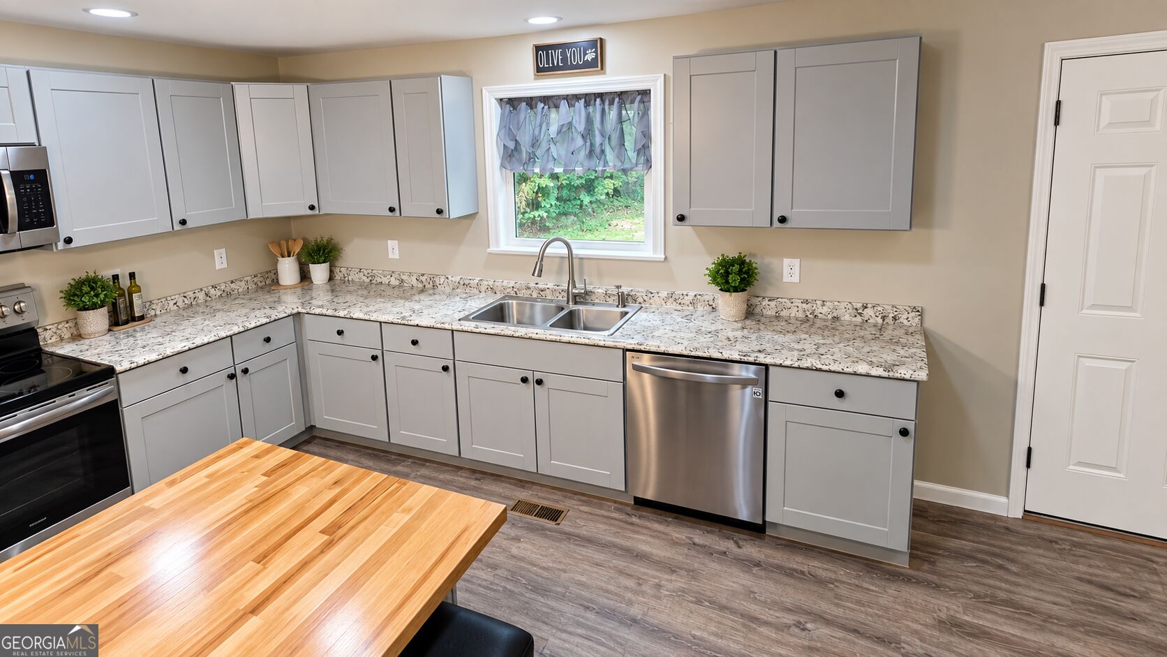 436 Canyon Road Woodbury GA 30293