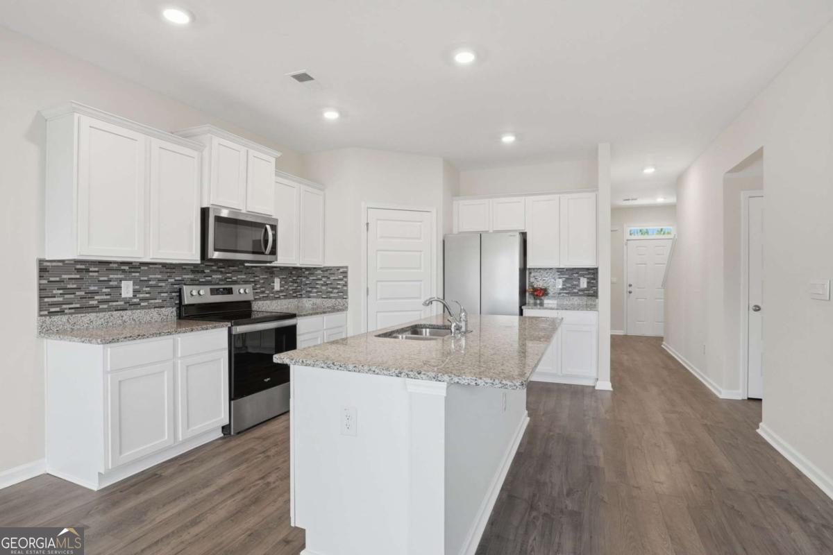 2407 Pelham Pass Dacula GA 30019