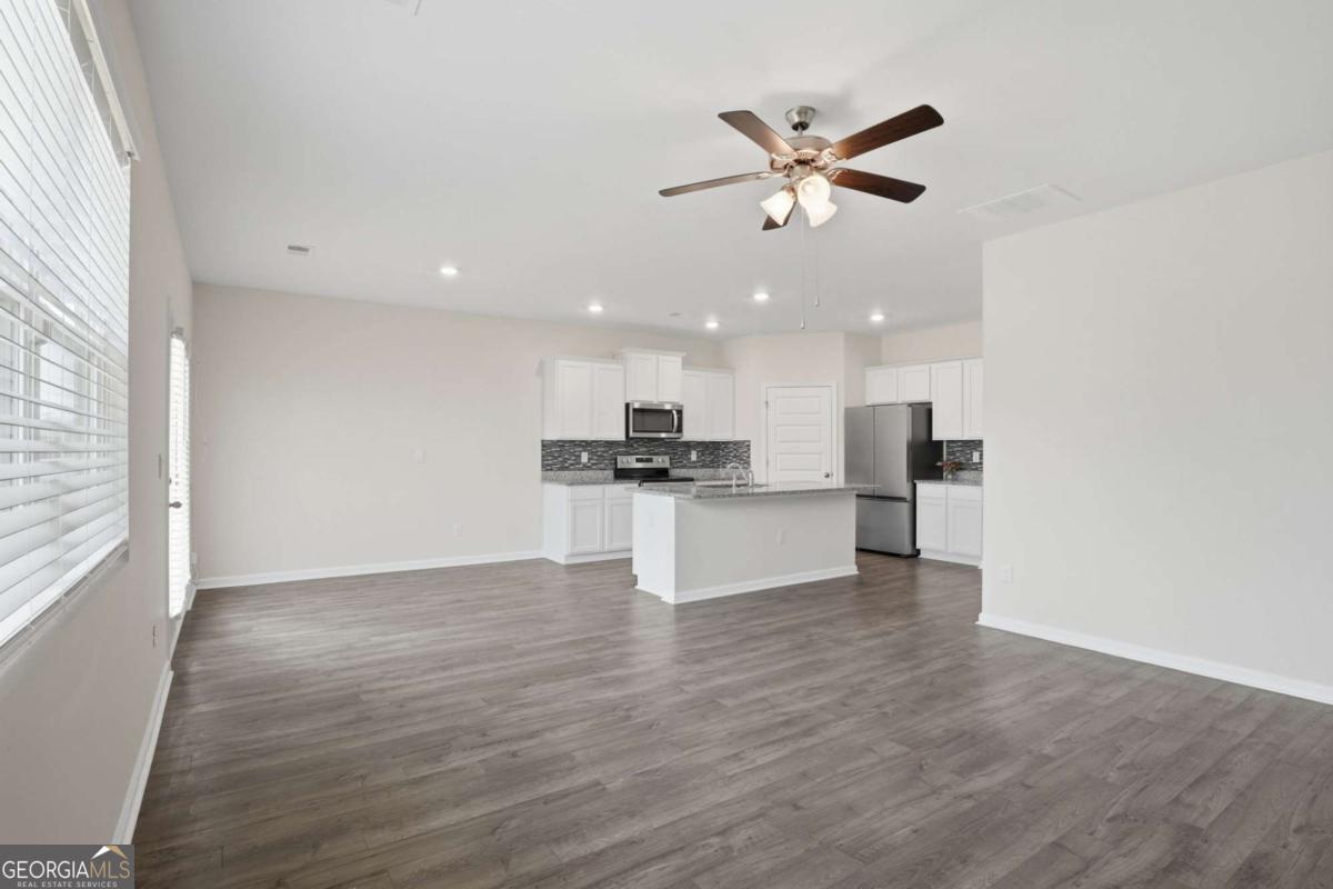 2407 Pelham Pass Dacula GA 30019