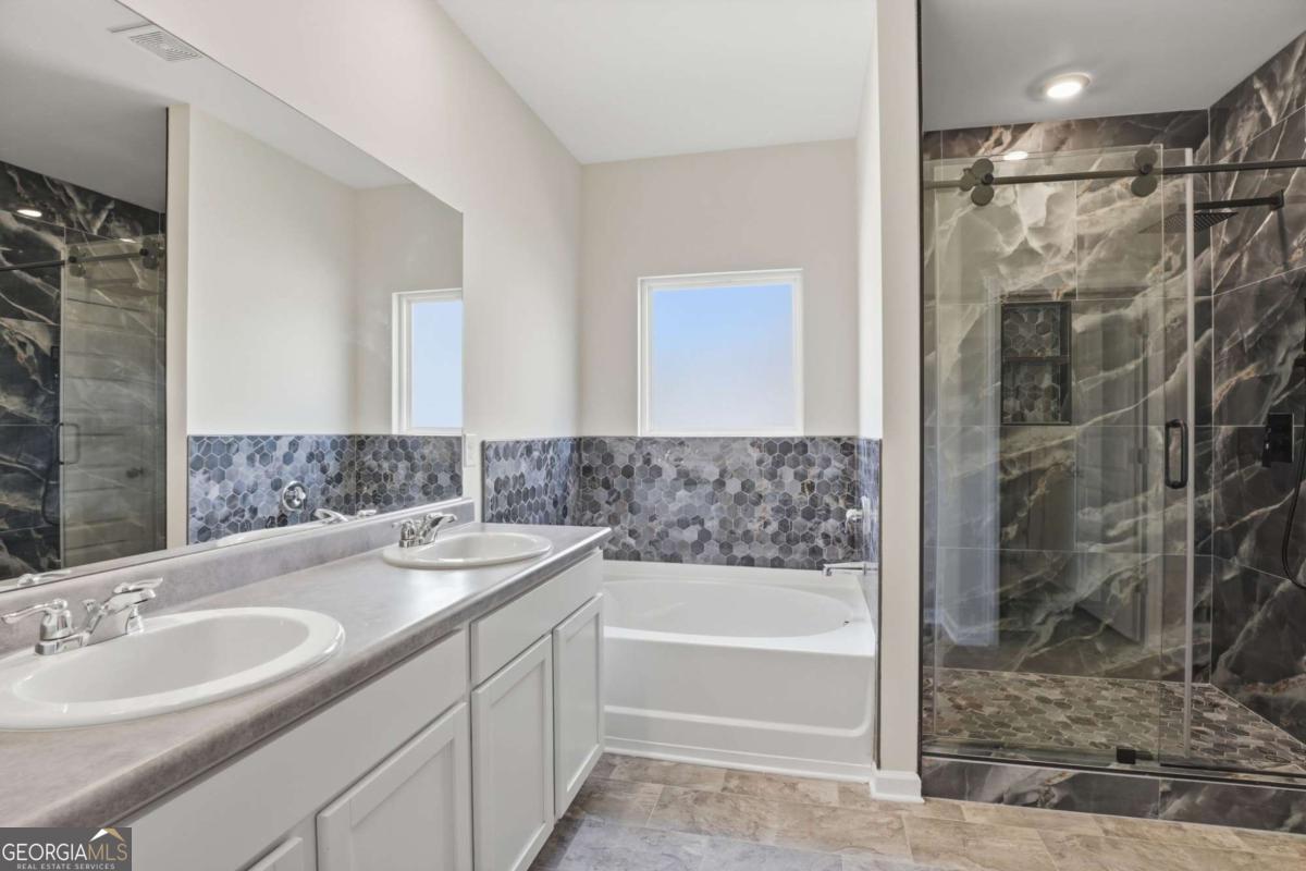 2407 Pelham Pass Dacula GA 30019