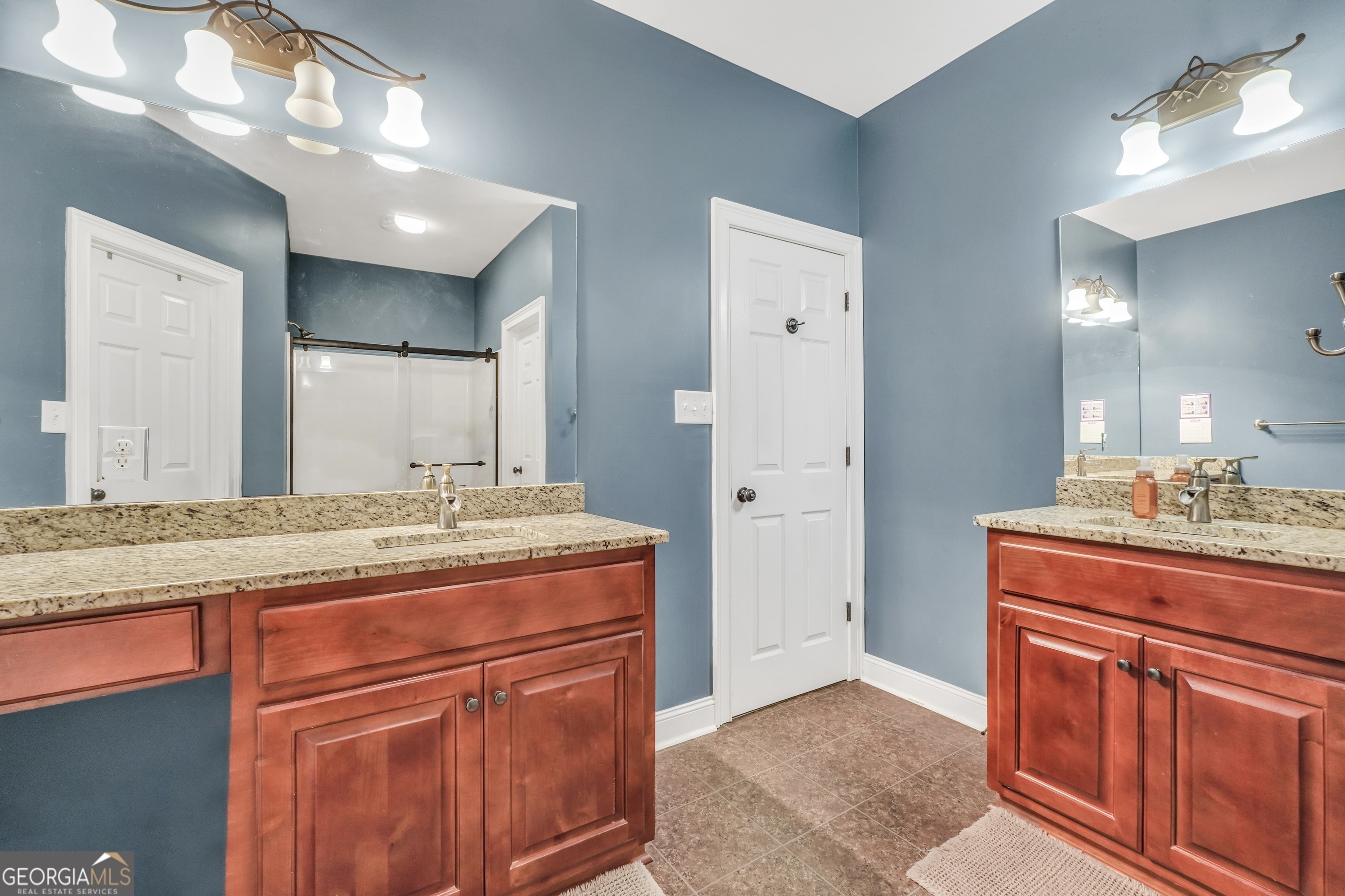 153 Highland Circle Flovilla GA 30216