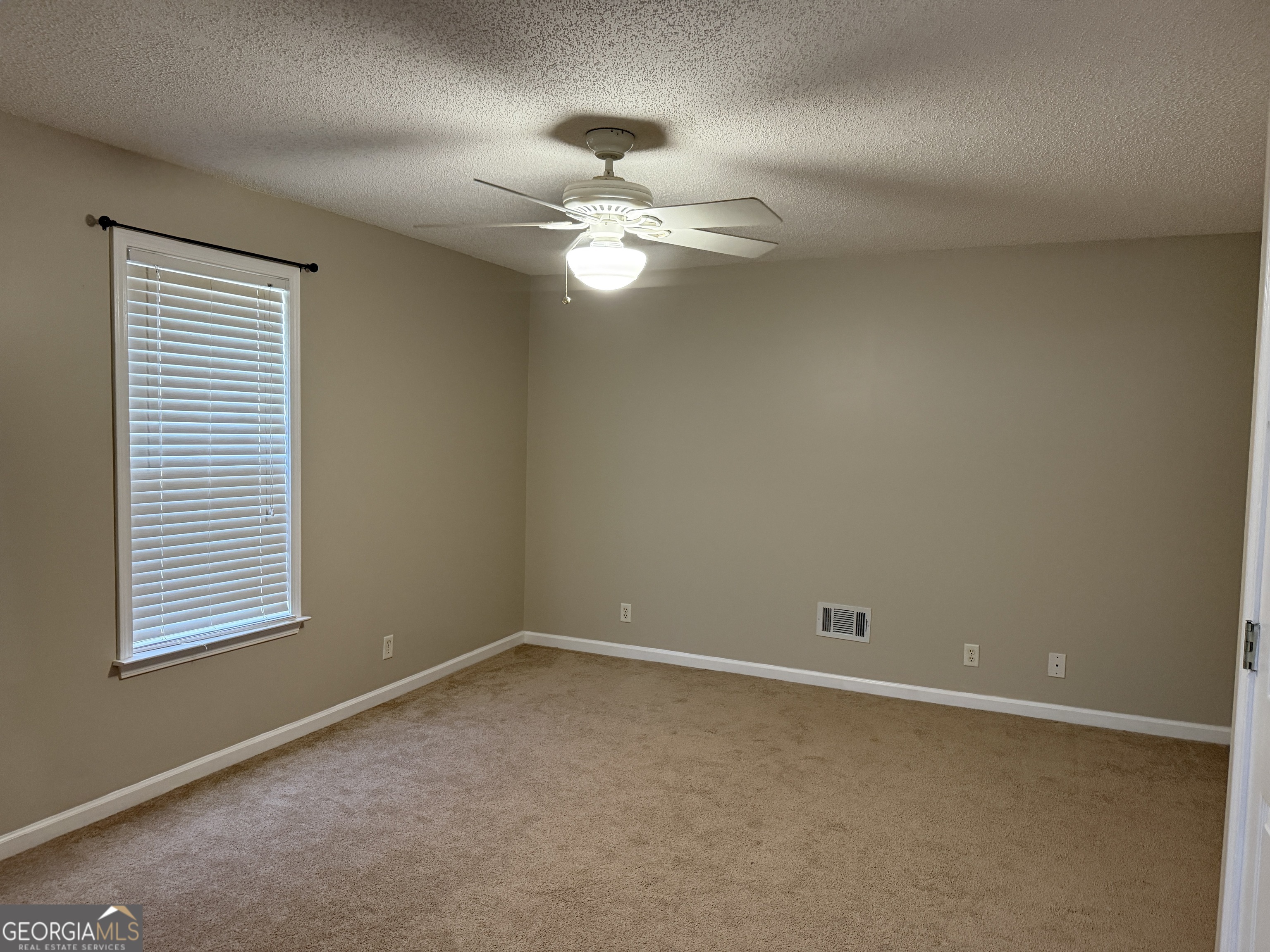 71 Williamson Trace Williamson GA 30292