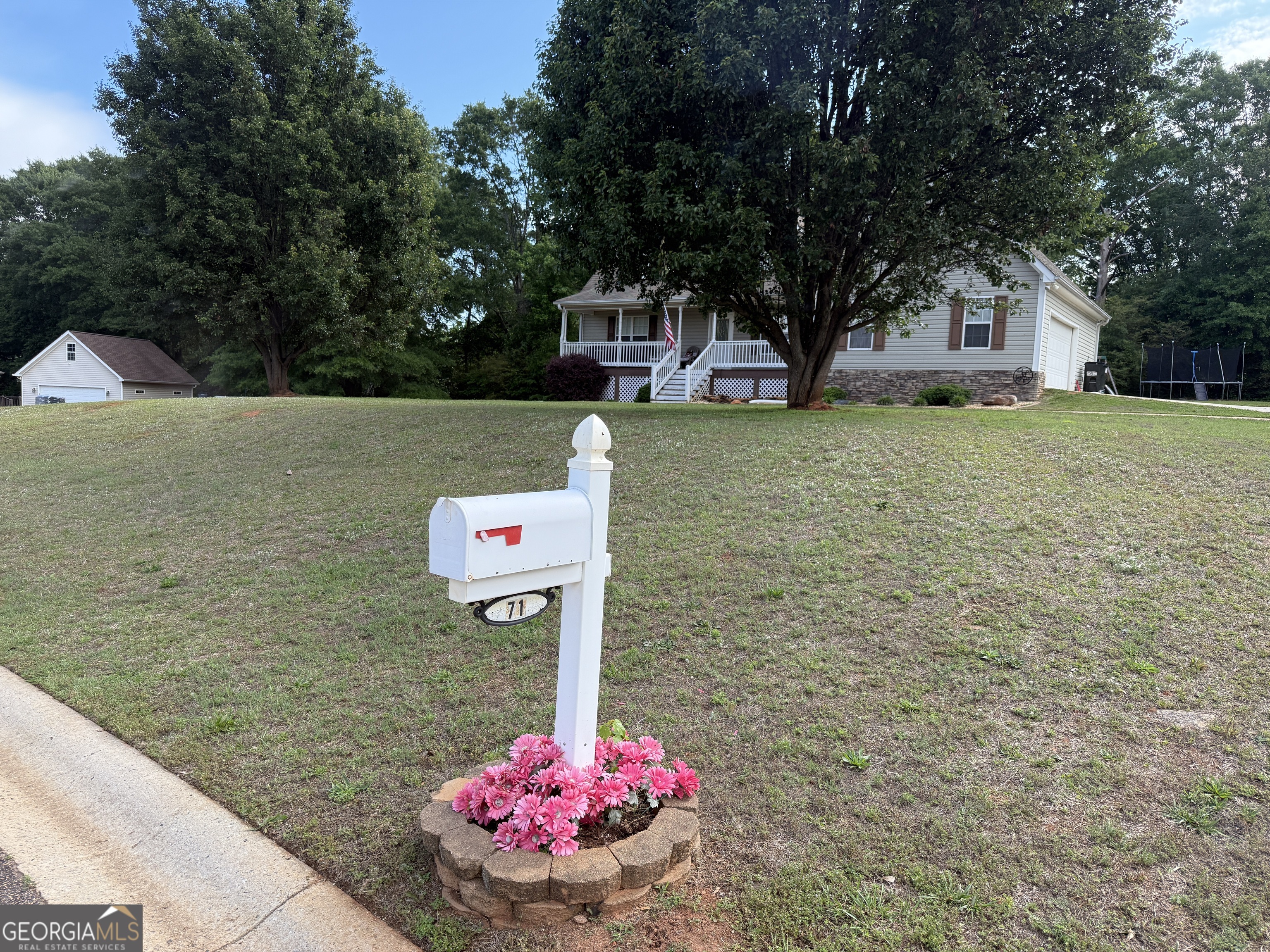 71 Williamson Trace Williamson GA 30292