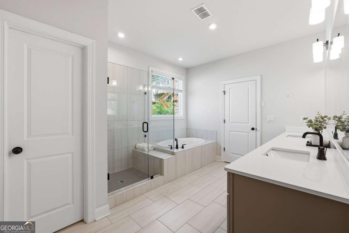 4006 Maple Oak Court Kennesaw GA 30152