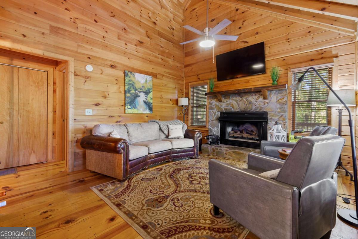 24 Casey Court Blue Ridge GA 30513