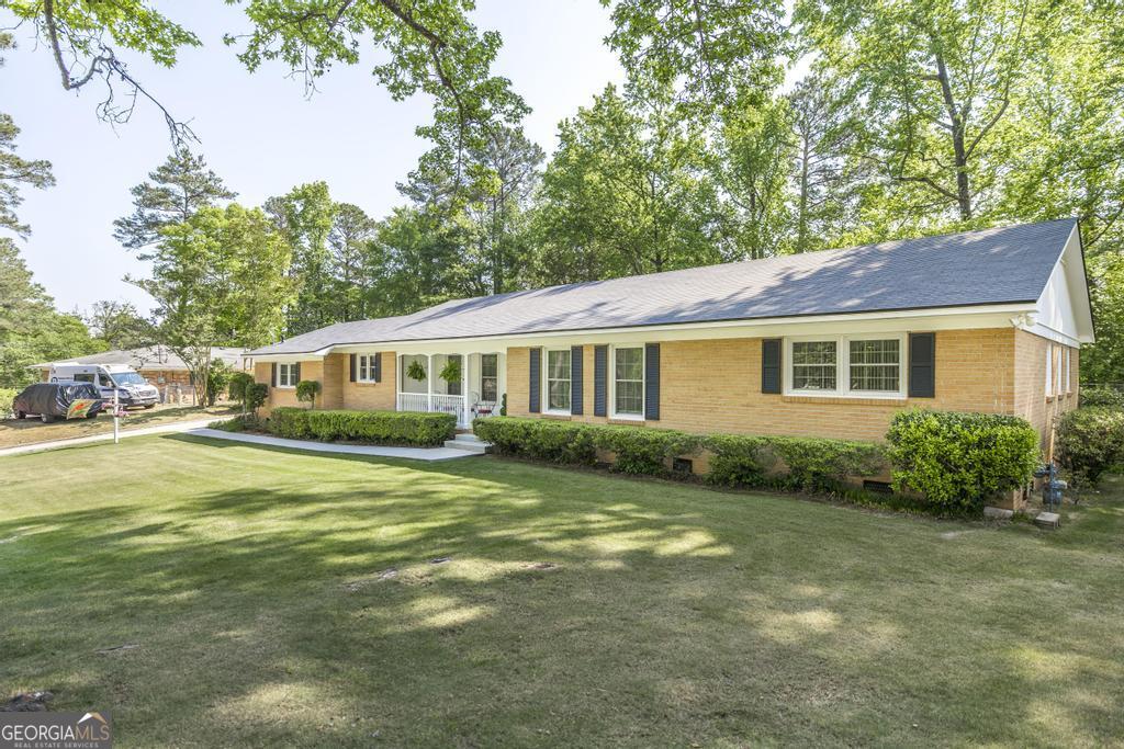 1943 Birchwood Way Macon GA 31211