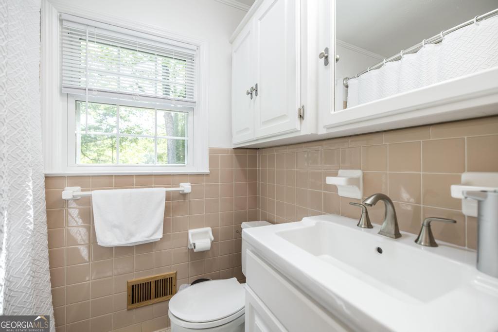 1943 Birchwood Way Macon GA 31211